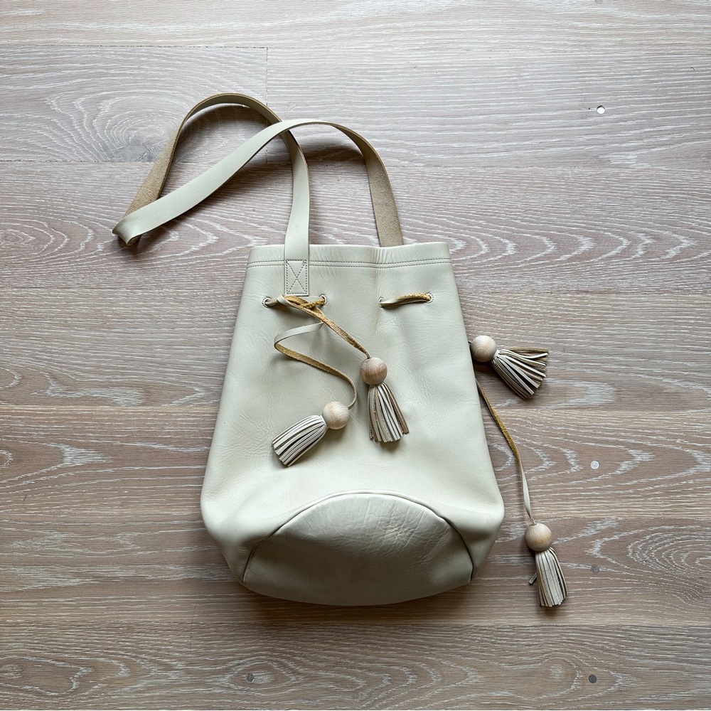Boutonne Leather Tote *new*
